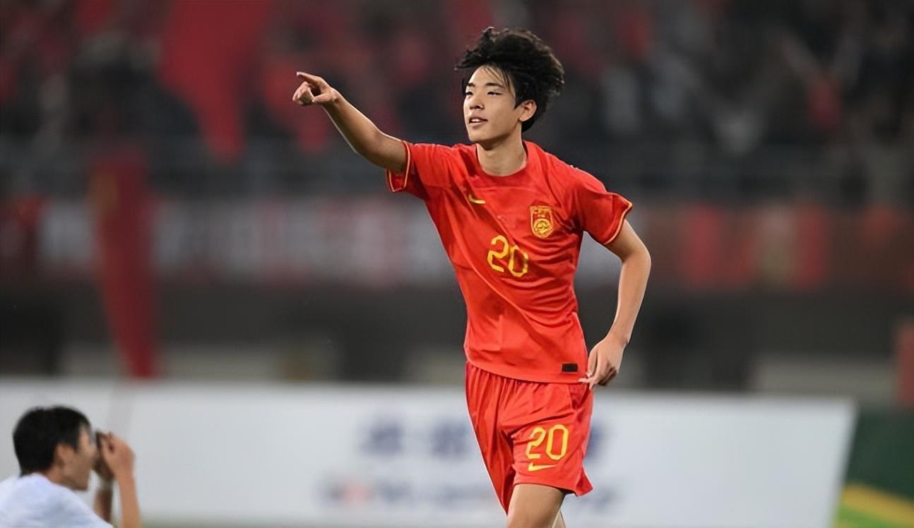 app下载-大连英博在3月4日官宣多人离队，三位冲超主力领衔，引发热议