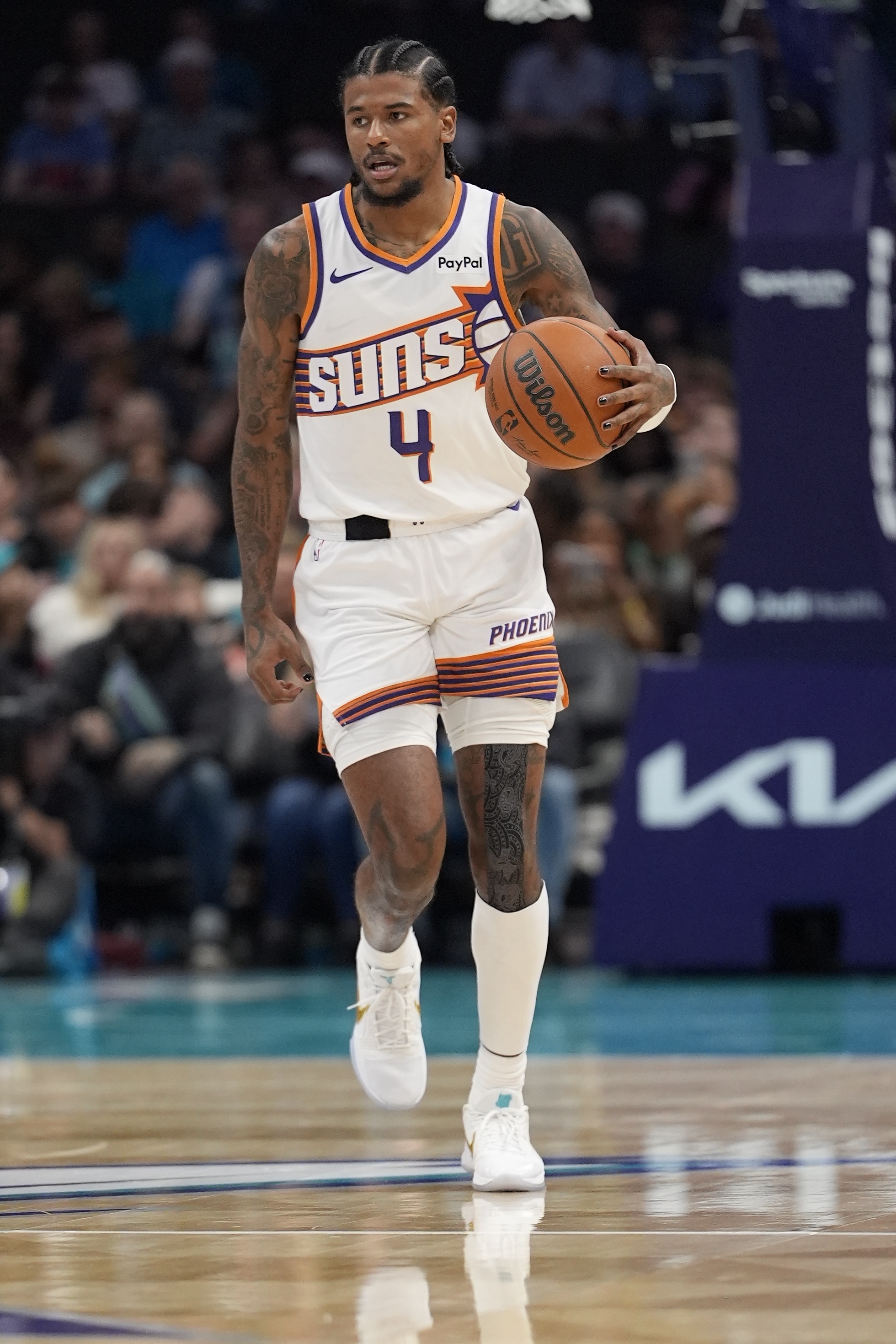 杰伦·格林谈失利:球队整体表现远远不够 必须做好篮板卡位